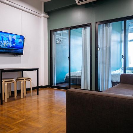 T3 Two Bedrooms Wifi Full Kitchen 1 Min To Bts Банкок Екстериор снимка