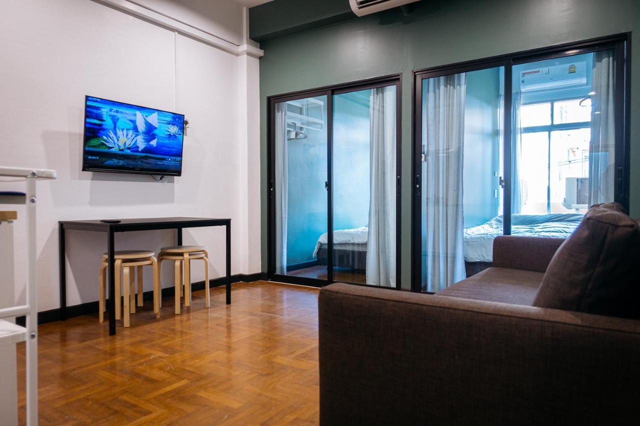 T3 Two Bedrooms Wifi Full Kitchen 1 Min To Bts Банкок Екстериор снимка