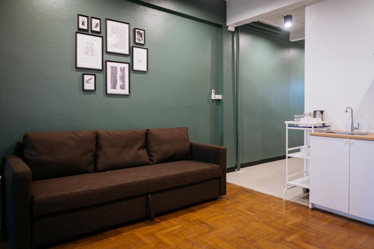 T3 Two Bedrooms Wifi Full Kitchen 1 Min To Bts Банкок Екстериор снимка